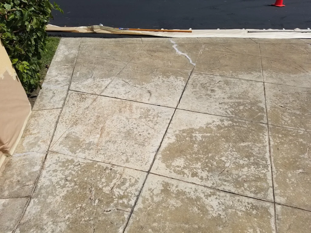 discolor stamped concrete